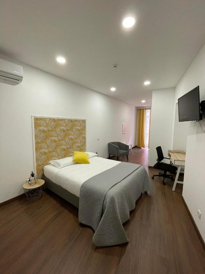 Concept Guest House Элваш Экстерьер фото